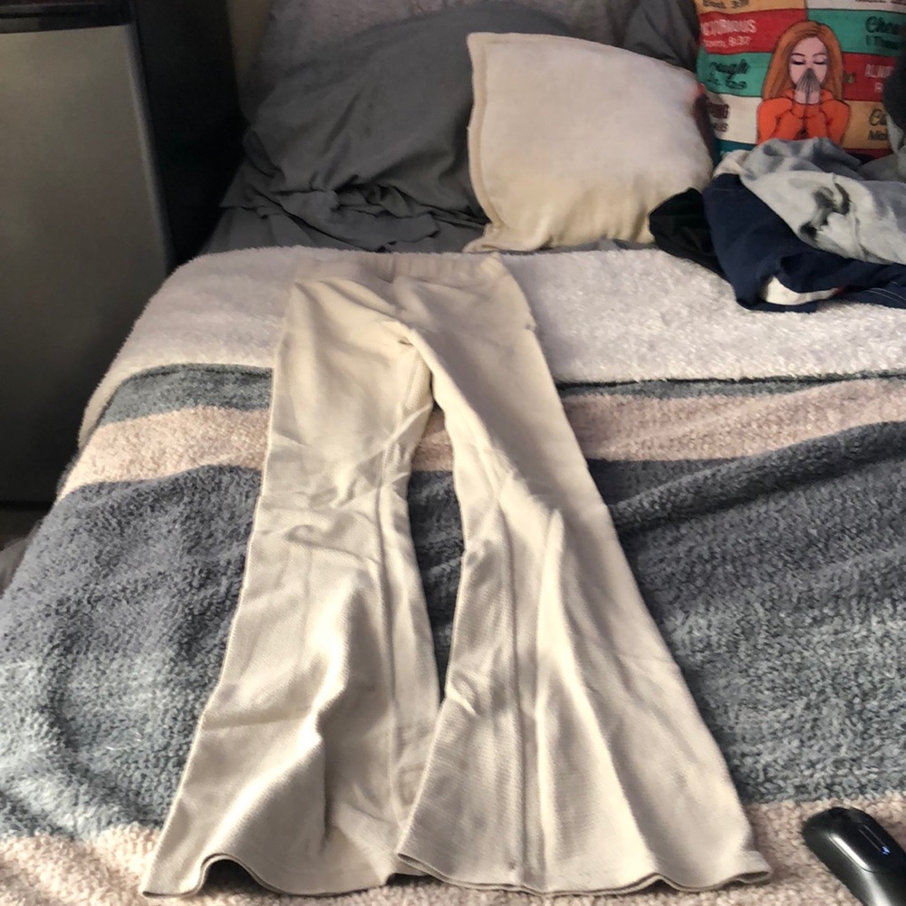 ripped flair pants- barley worn